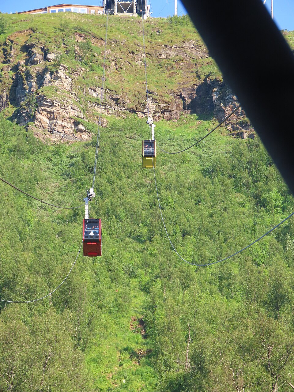 Fjellheisen cable cars photographed by Ad Meskens in July 2024